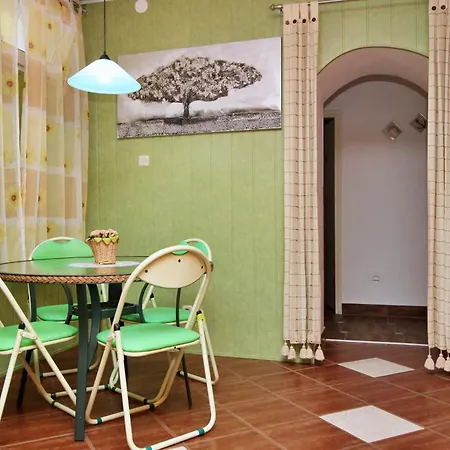 With A Parking Space Silo, Krk - 18735 Апартаменты *